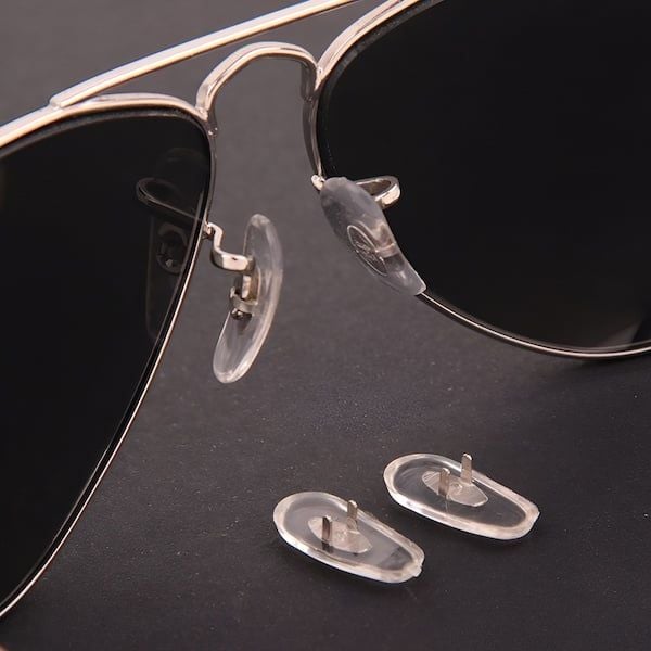 đệm mũi mắt kính