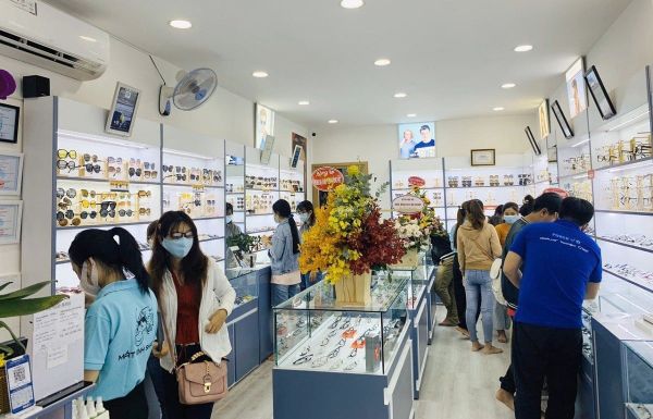 kính calvin klein chính hãng