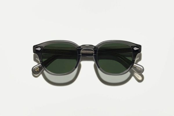 Kính Moscot chính hãng: Ưu điểm nổi bật và cách bảo quản bền đẹp