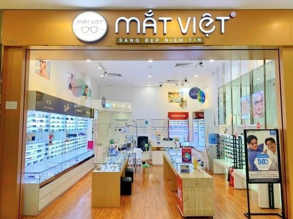 mắt kính giá rẻ