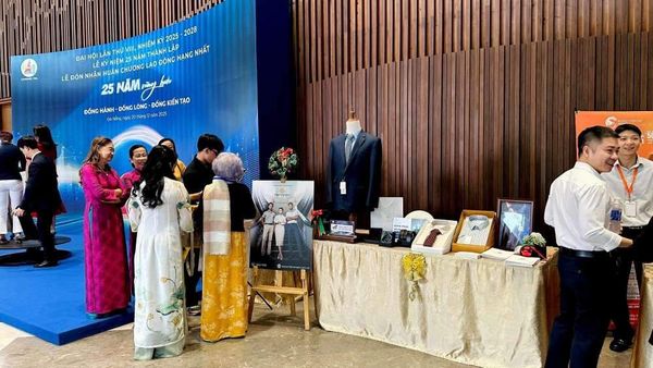 MERRIMAN ĐỒNG HÀNH CÙNG ĐẠI HỘI HỘI DNT ĐÀ NẴNG LẦN THỨ VIII