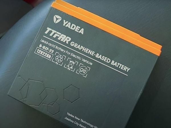 Ắc quy Graphene Yadea