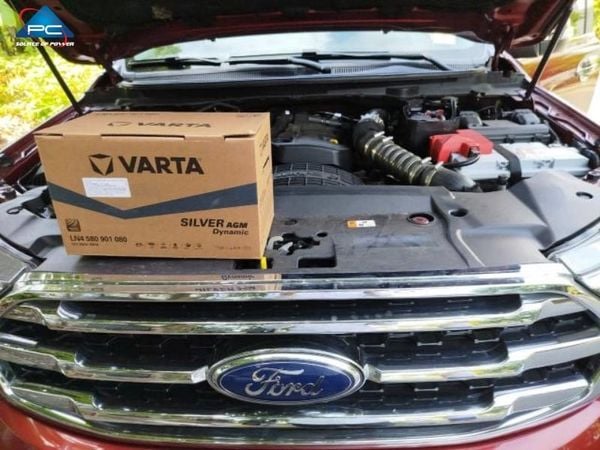 ắc quy xe Ford Everest