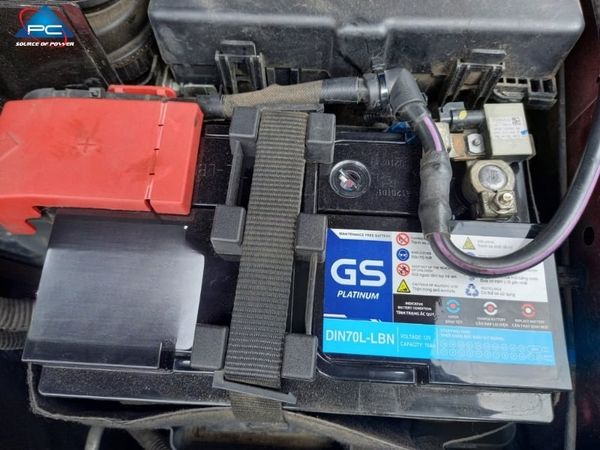 bình ắc quy xe Ford Everest