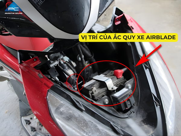 vị trí bình ắc quy xe airblade