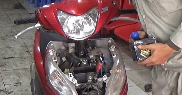 thay bình xe vision