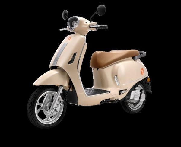 Xe máy điện Yadea Orla