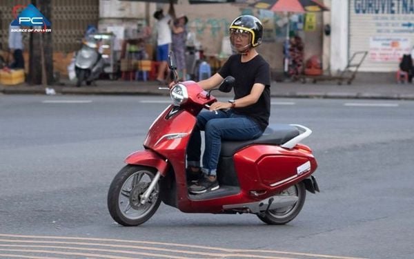 xe máy điện đi được bao nhiêu km