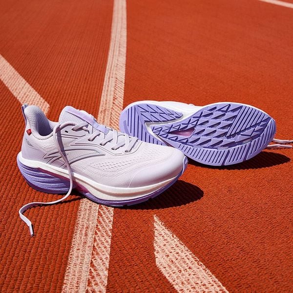 giày chạy công nghệ PG7 ROCKET 7.0