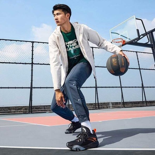 cách chọn giày bóng rổ Anta