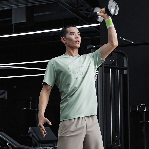 hạn chế chấn thương khi tập gym vùng vai