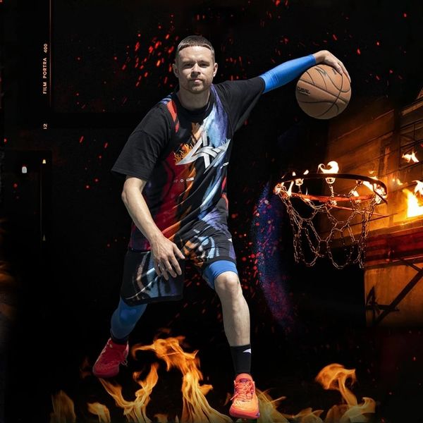 shockwave 7 phù hợp với người chơi đa vị trí