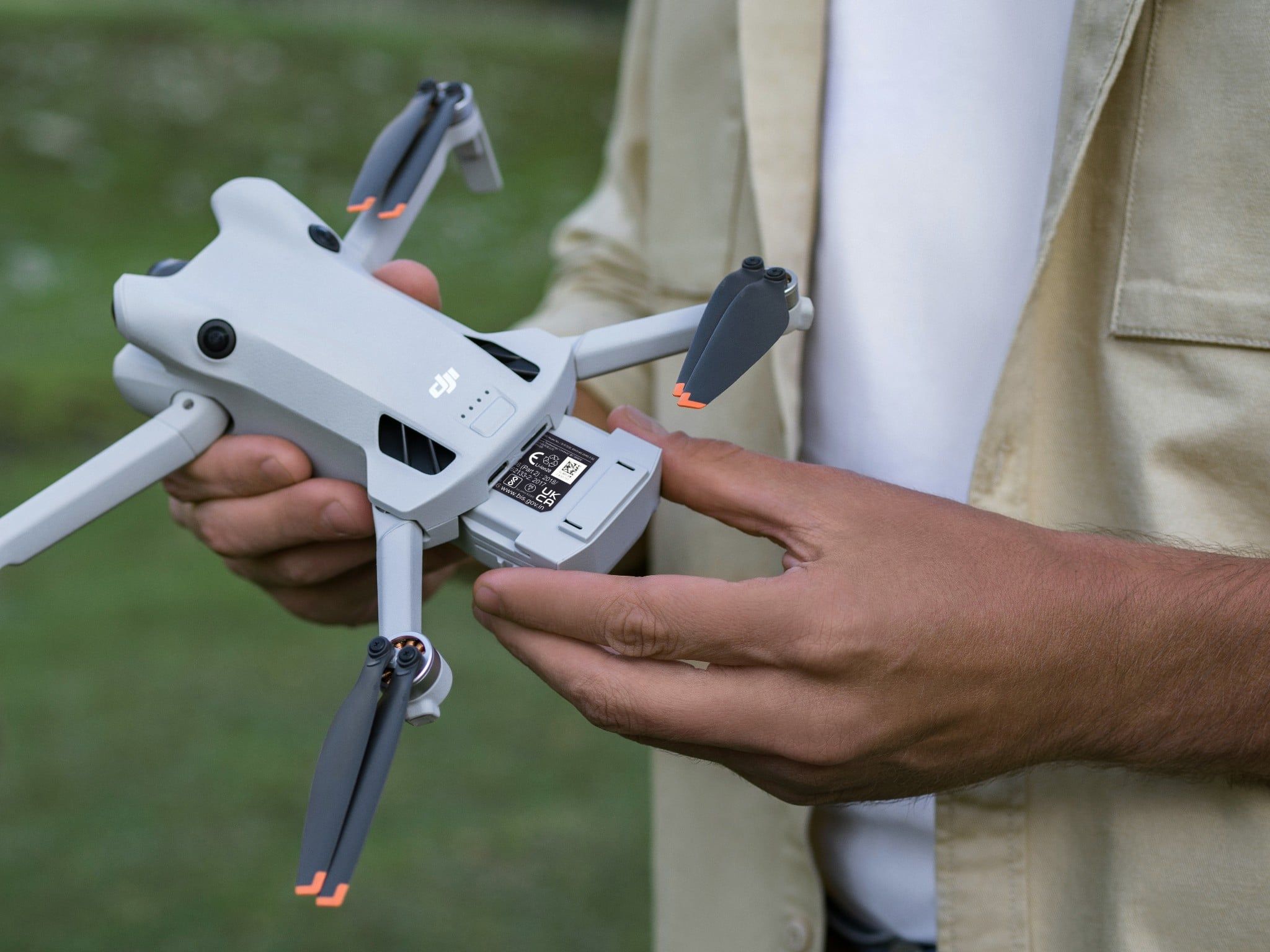 MINI 4 PRO