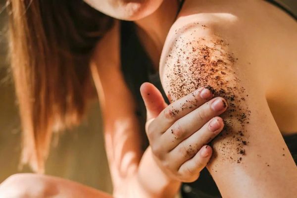 cách tẩy tế bào chết cho body