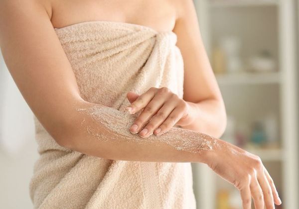cách tẩy tế bào chết cho body
