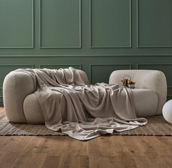 Nguyên tắc trang trí góc sofa giúp không gian hài hòa