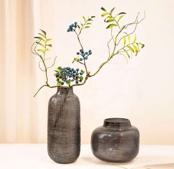 Cách làm sạch hoa giả trang trí hiệu quả