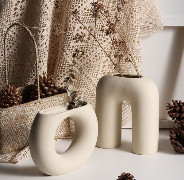 Tiêu chí chọn bình hoa gốm decor chất lượng