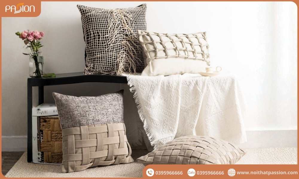 Gối tựa lưng Sofa vuông dệt thủ công cao cấp tua rua tông nâu nhạt