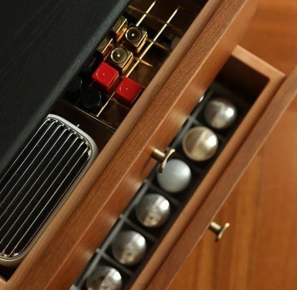 Phối màu tủ đầu giường hài hòa cho phòng master và nhỏ