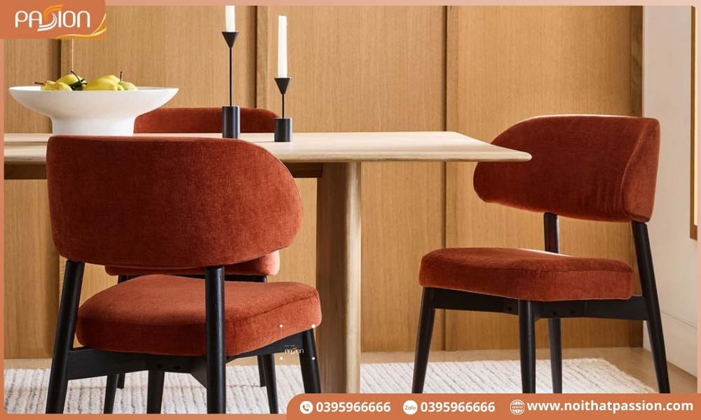 Lý do cần bảo quản ghế ăn bọc nệm trong nhà có trẻ nhỏ