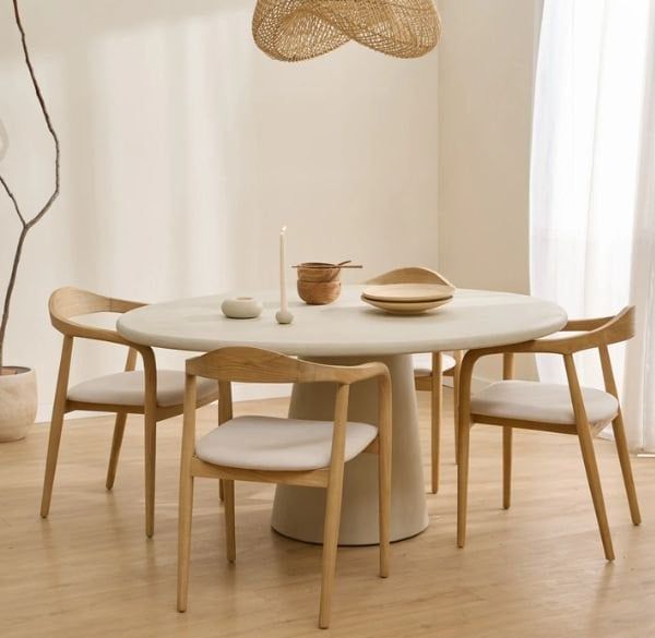 Lựa chọn bàn ghế ăn tròn hợp phong thủy phòng ăn