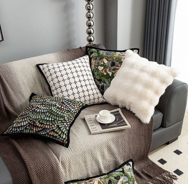 Lí do màu sắc và họa tiết gối tựa lưng cần cho ghế sofa