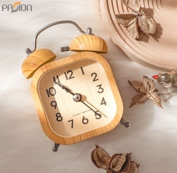 Những mẫu đồng hồ để bàn hiện đại đáng sở hữu