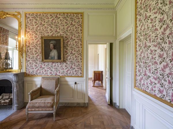 Lâu đài Petit trianon - nội thất Louis XVI