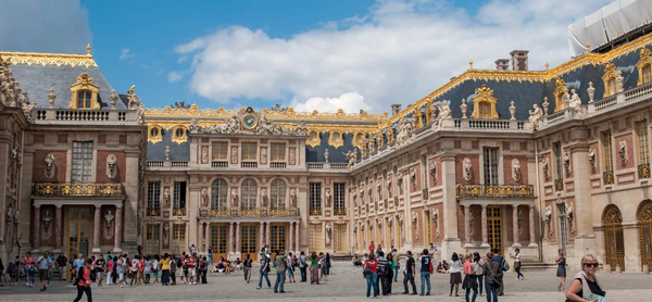Cung điện Versailles