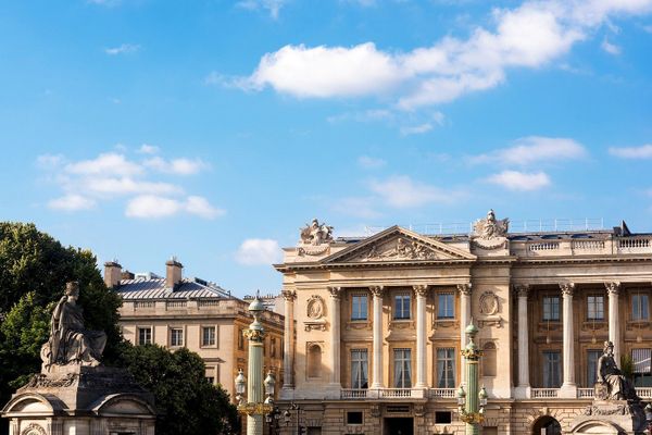 Khách sạn Hôtel de Crillon