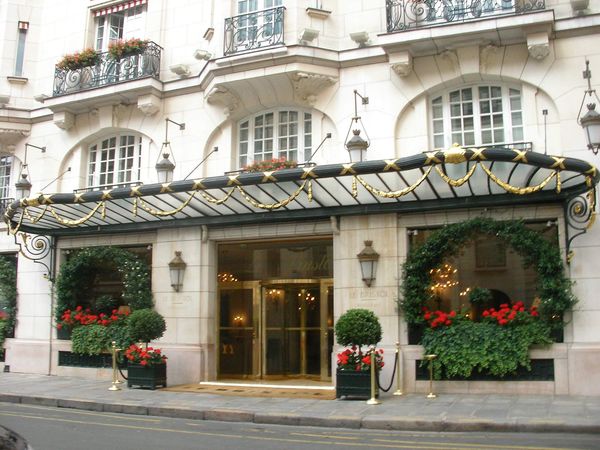 Le Bristol Paris