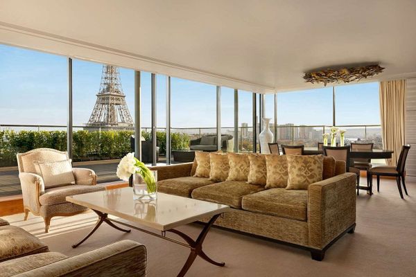 Khách sạn Shangri-La Paris - Nội thất cổ điển châu âu