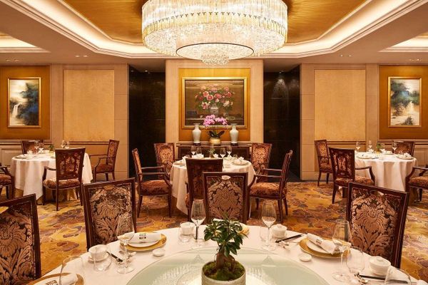 Khách sạn Shangri-La Paris - Nội thất cổ điển châu âu