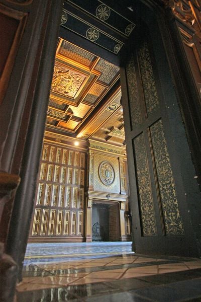 Nội thất lâu đài Blois-1