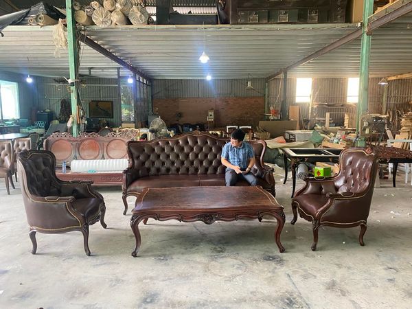 Nội thất cổ điển Pháp - Bộ sofa cổ điển phòng khách cao cấp