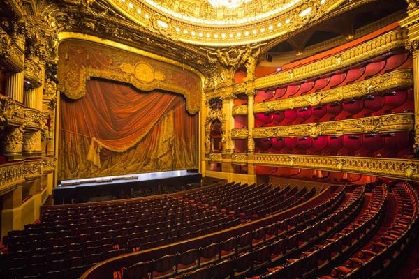 Nhà hát Palais Garnier, kiến trúc cổ điển