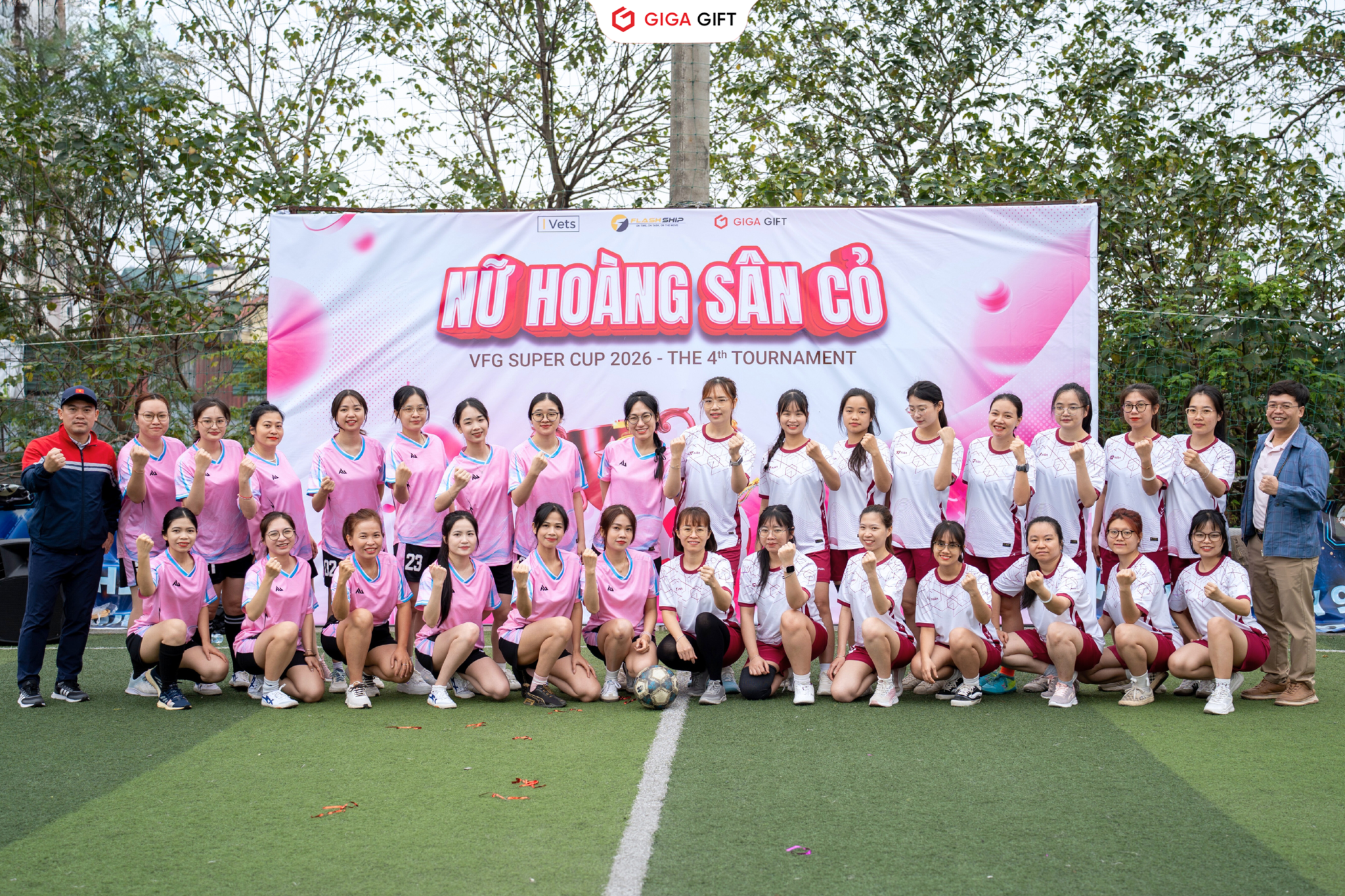 chúc mừng 8-3