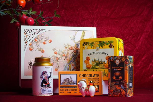 Set quà Tết thể hiện sự chu đáo tới khách hàng