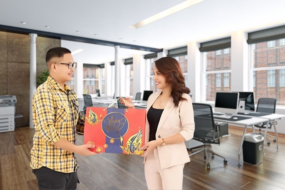 Không nên biếu quà tết quá sớm hoặc quá muộn