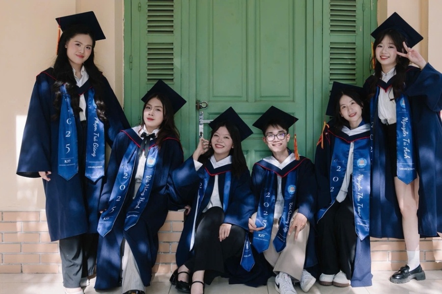 Sash tốt nghiệp sáng tạo theo yêu cầu