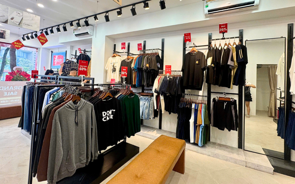 Không gian tại chi nhánh AKYOO Trung Kính mới