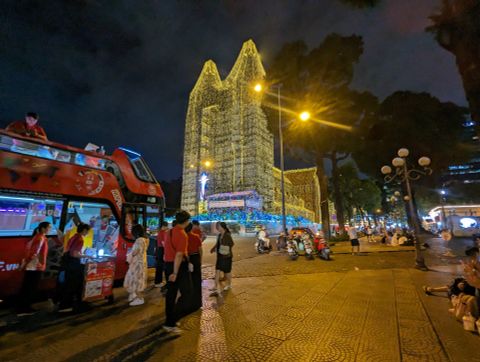 Nhà thờ đêm Giáng sinh