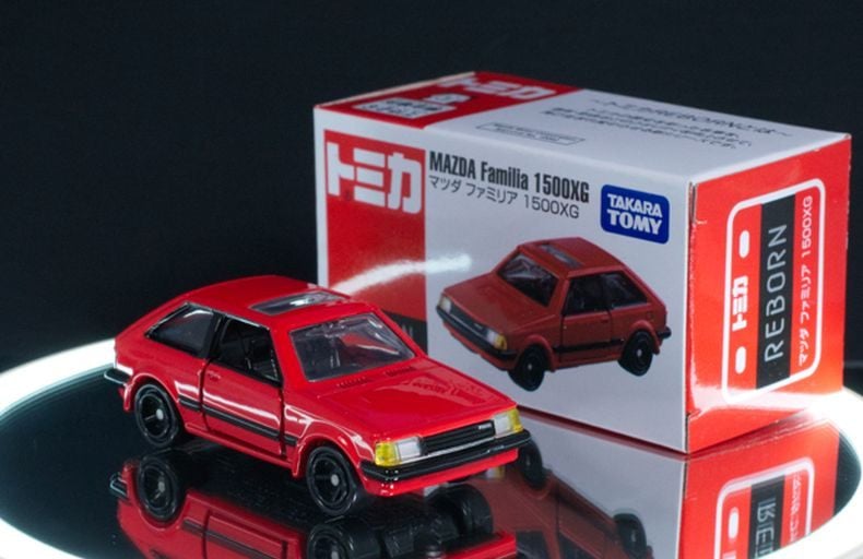 nshop bán xe mô hình Tomica Reborn