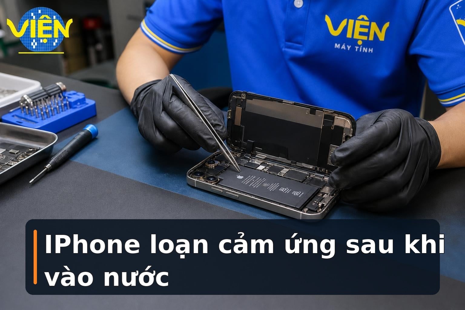 IPhone loạn cảm ứng sau khi vào nước: Nên làm gì?