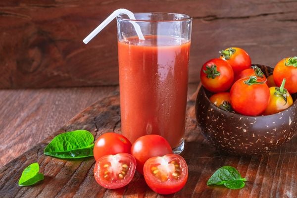 7 Công Thức Nước Ép Giảm Mụn, Sáng Da Cực Đỉnh Cho Ngày Hè