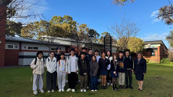 TRAI-HE-QUOC-TE-2026