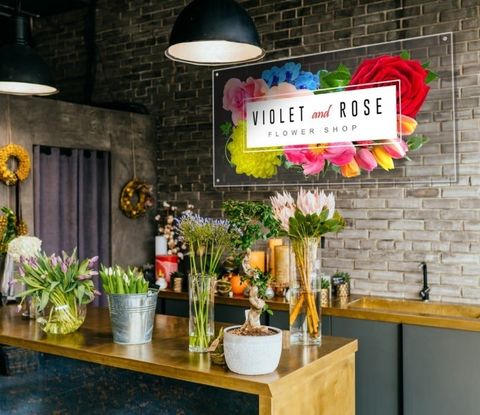 09 May in latex ung dung Acrylic signage