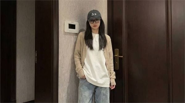 Áo thun form rộng nữ phối cardigan mỏng nhẹ nhàng