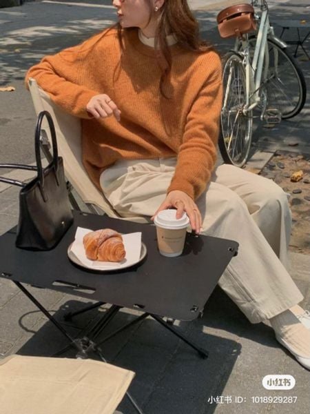 20 cách phối màu quần áo nữ và chọn màu Cam đất + Be